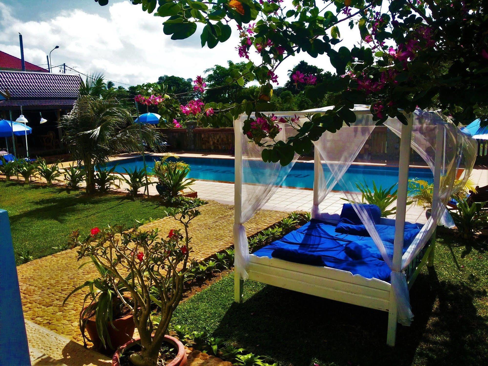 Au Paradis Bleu Kep Exterior photo