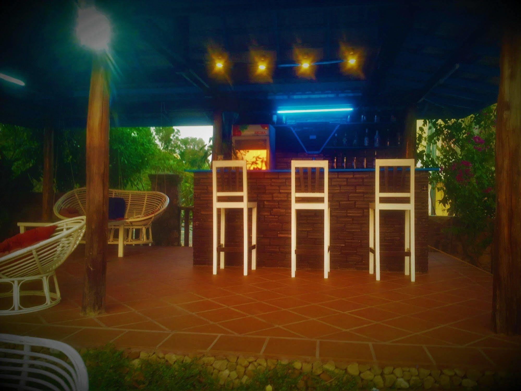 Au Paradis Bleu Kep Exterior photo